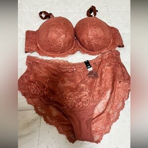 Torrid size Bra size 44D panty size 2 selling brand new  .Lose weight can’t fit